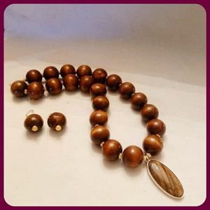 Large Natural Wood Bead/Tiger Eye Pendant Necklace